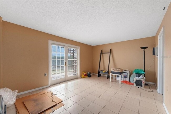 Building Photo - 745 Pinellas Bayway S
