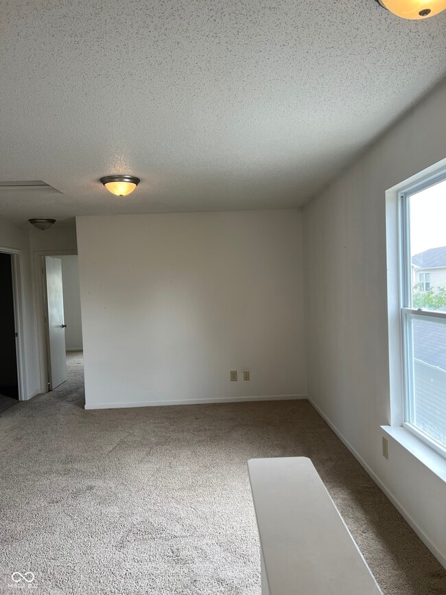 Building Photo - 12142 Lindley Dr