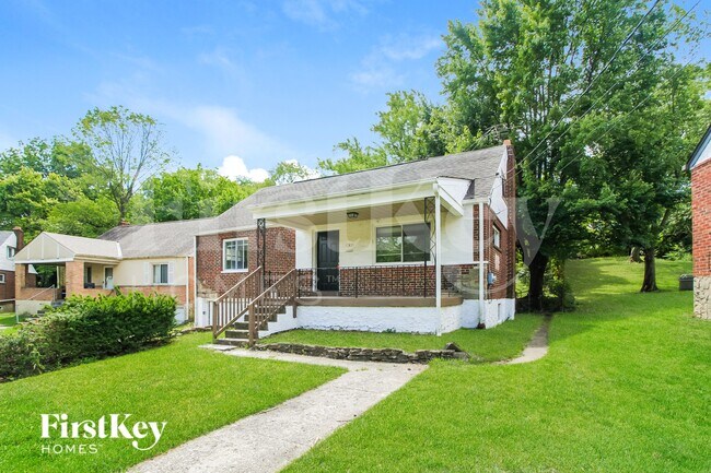 Building Photo - 1183 Toluca Ct