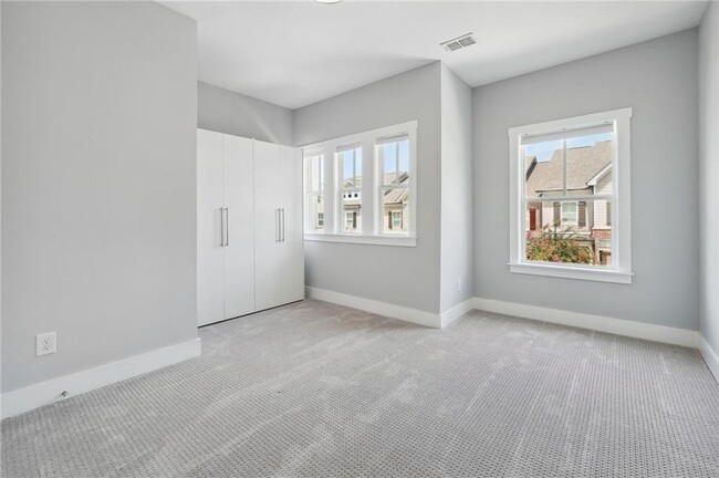 Building Photo - 171 Bellehaven Dr