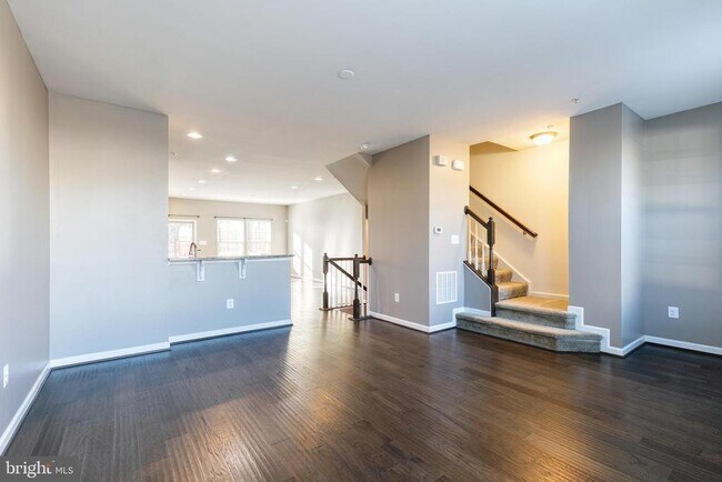Building Photo - 7635 Telamon Wy