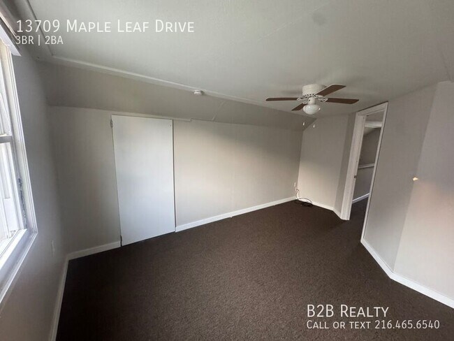 Building Photo - 13709 Maple Leaf Dr