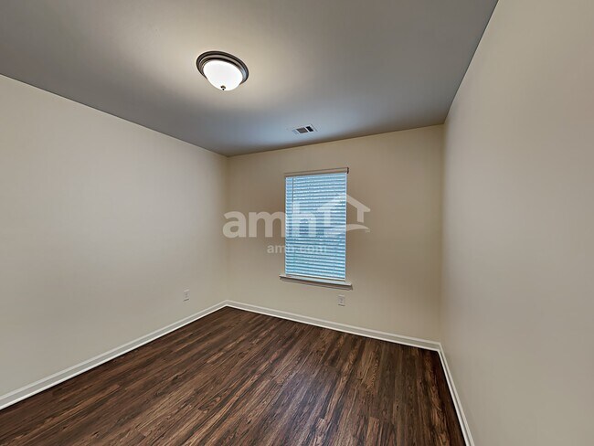 Building Photo - 29 Shelby Ct