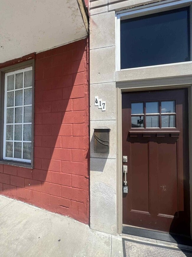 Building Photo - COMING SOON: Spacious Loft Living in the H...