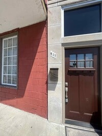 Building Photo - COMING SOON: Spacious Loft Living in the H...