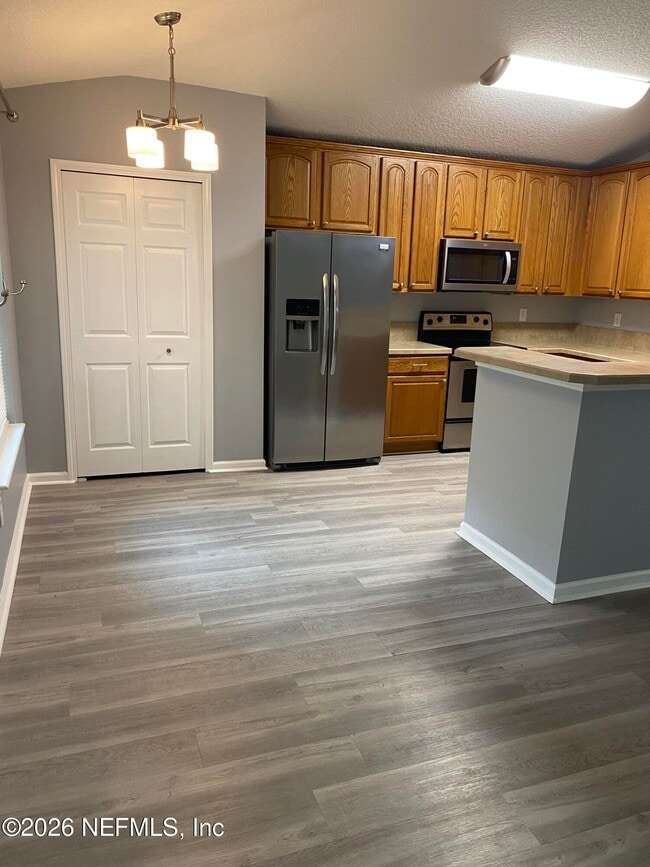 Building Photo - 1805 Forest Creek Dr