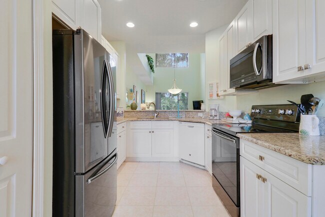 Building Photo - 9222 Wentworth Ln