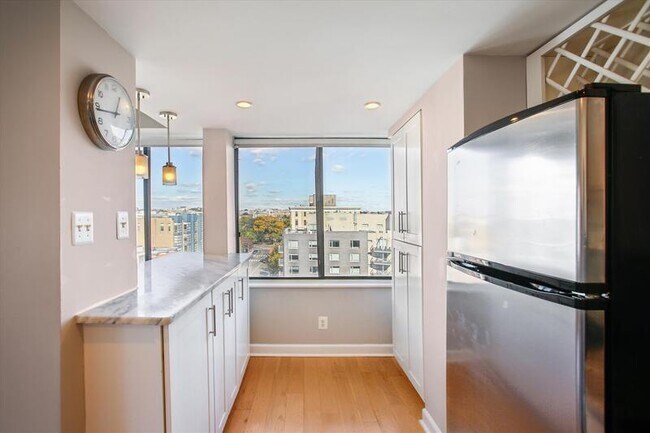 Building Photo - 1245 13th St NW