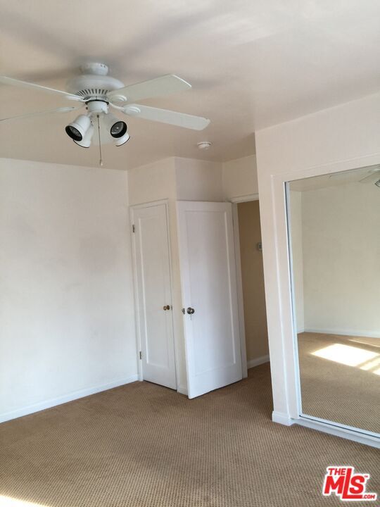 Building Photo - 4425 Victoria Park Pl