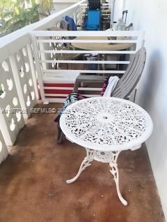 Building Photo - 1698 Jefferson Ave