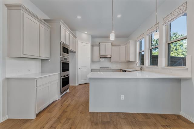 Building Photo - 516 Renaissance Ln