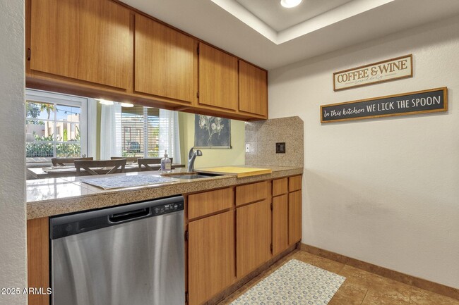 Building Photo - 145 N 74th St