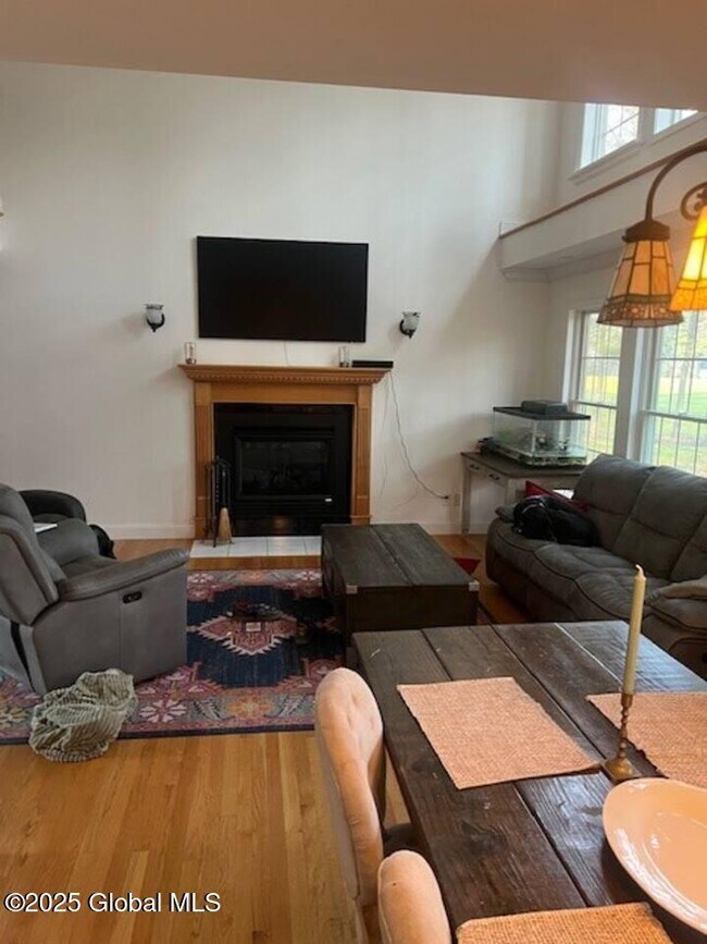 Building Photo - 88 Cobble Hill Dr