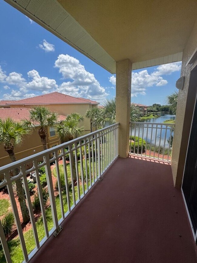 Building Photo - 2 bedroom 2 bathroom Condo in Gardens at B...