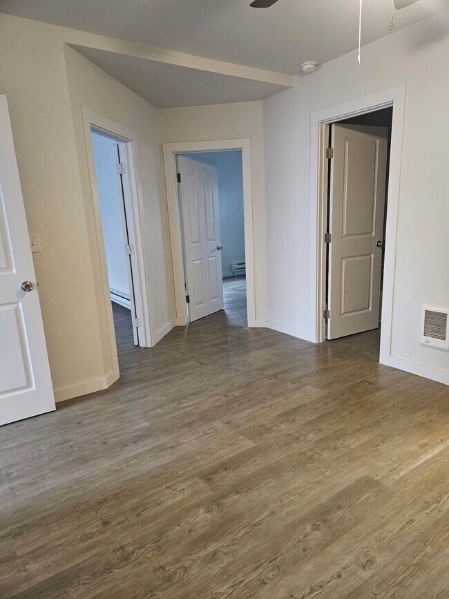 Building Photo - 291 Jefferson St