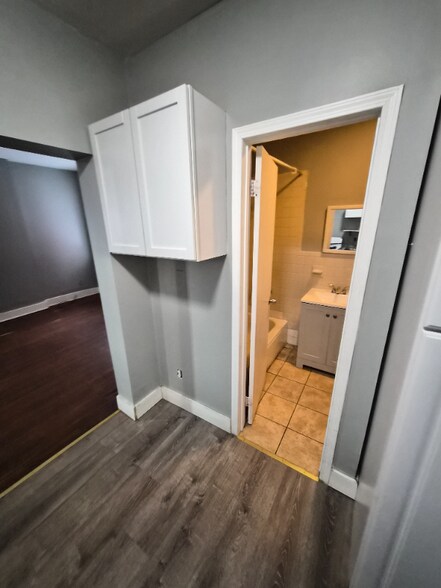 Building Photo - 540 Niagara St