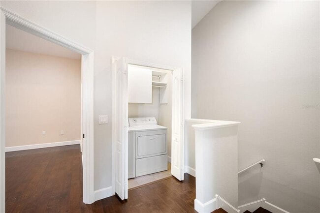 Building Photo - 16 Seagrape Cir