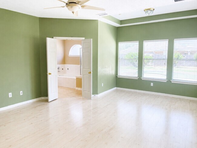 Building Photo - 17202 Desert Maize Ln