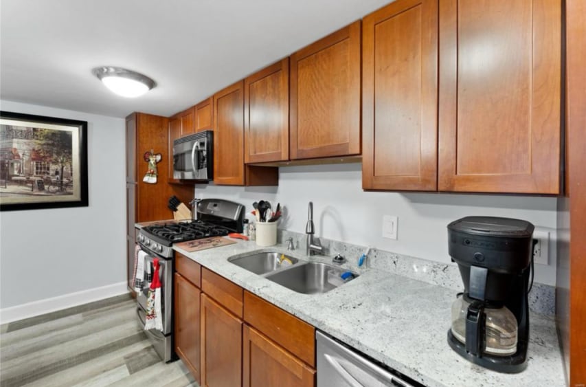 Kitchen - 1150 Rue La Chelle Walk