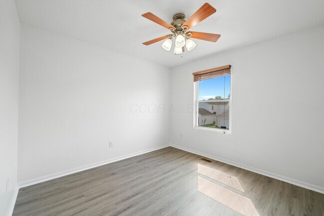 Building Photo - 4035 Redroyal Ave