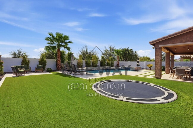 Building Photo - 5102 S Tatum Ln