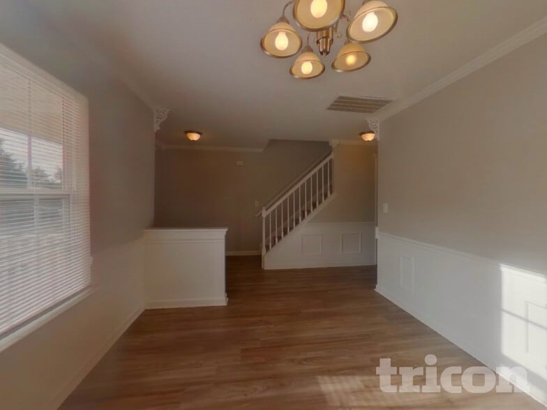 Building Photo - 2251 Wexford Way