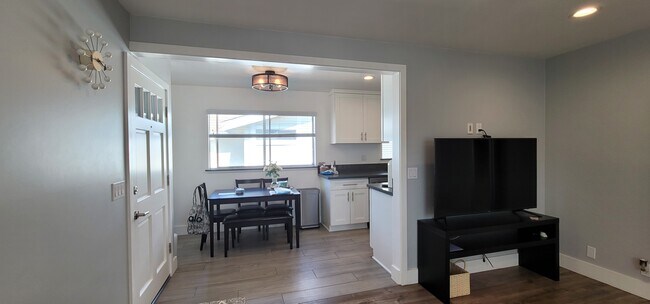 Living rm - dining rm - 2604 Graham Ave