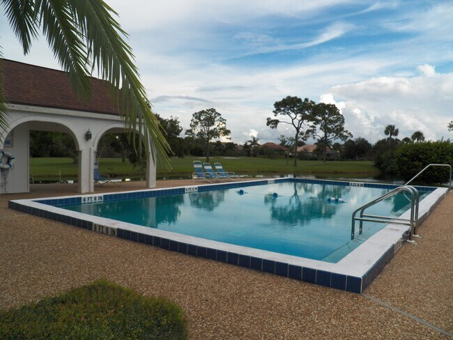 Building Photo - 802 Capri Isles Blvd