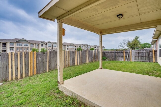 Building Photo - 5148 Senator Dr