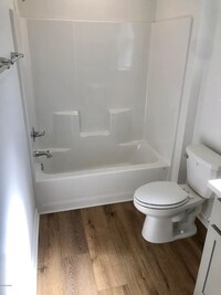 Building Photo - Single-Family House for Rent