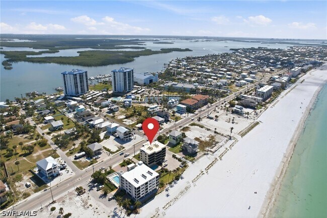 Building Photo - 4450 Estero Blvd