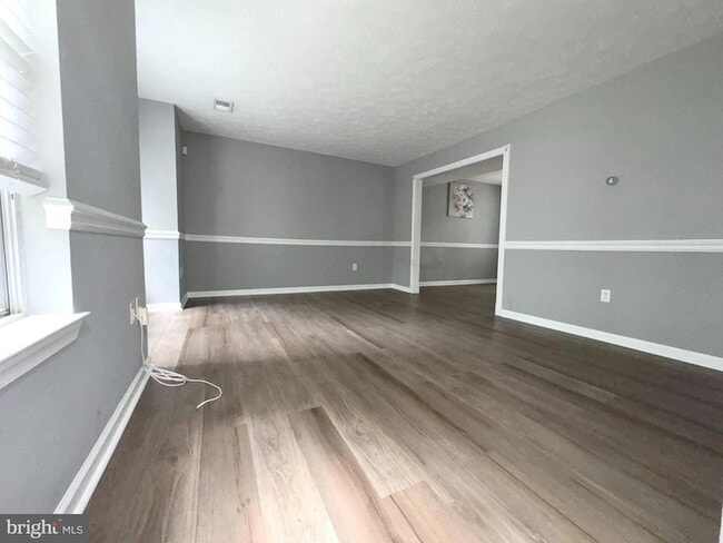 Building Photo - 4120 Lancaster Cir