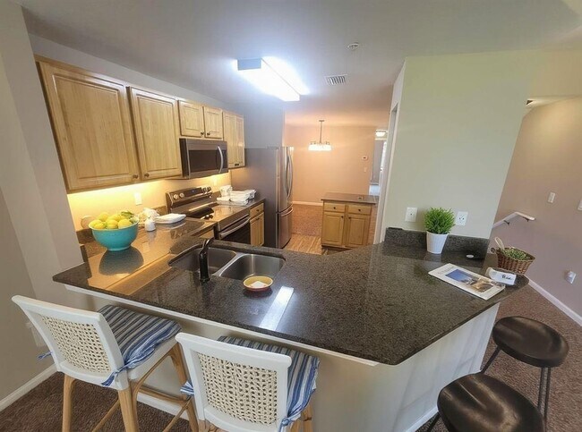 Building Photo - 1080 Bella Vista Blvd