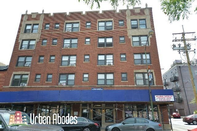 Primary Photo - 744 W Belmont Ave