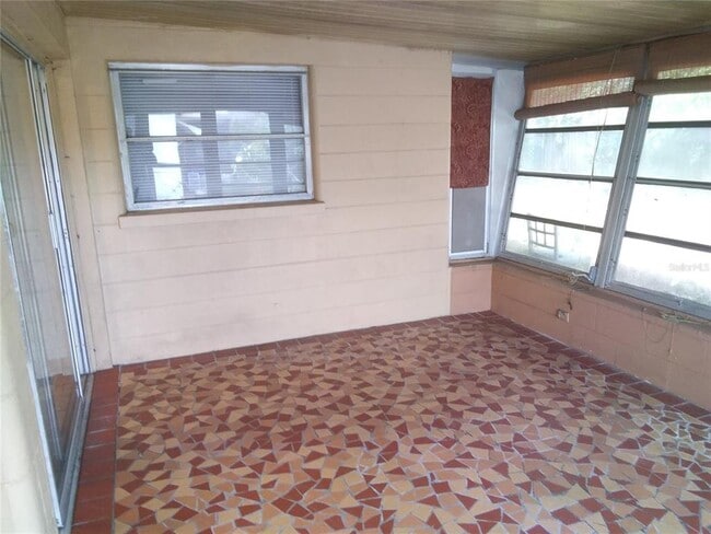 Building Photo - 5160 102nd Way N