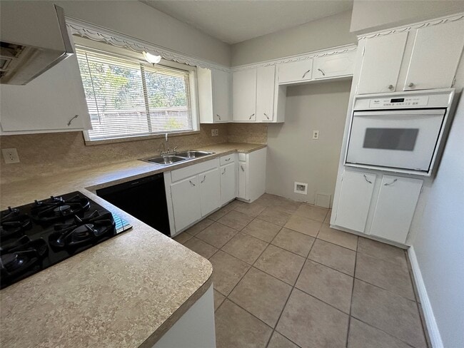 Building Photo - 2503 Austin Ave