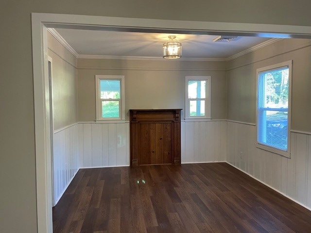Building Photo - 702 Southgate Dr