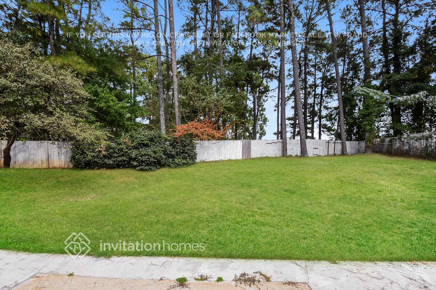 Building Photo - 5252 Station Cir