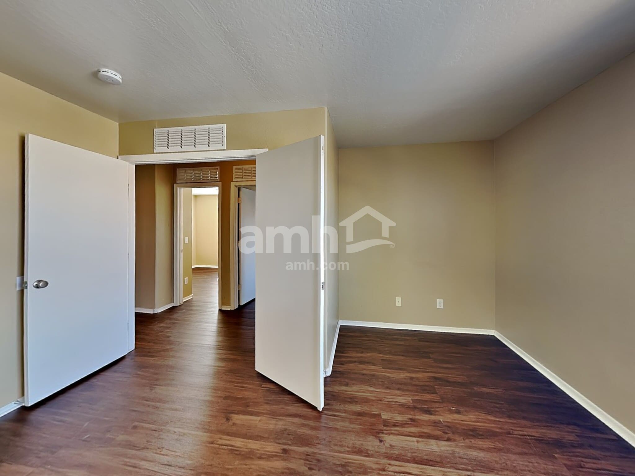 Building Photo - 21843 W Cocopah St