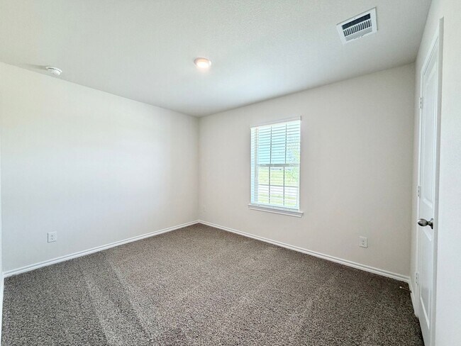 Building Photo - Brand-New D.R. Horton Home in Riverfield with Resort-Style Amenities!
