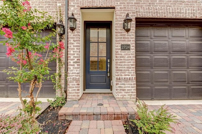 Building Photo - 2724 Dolce Oaks Dr