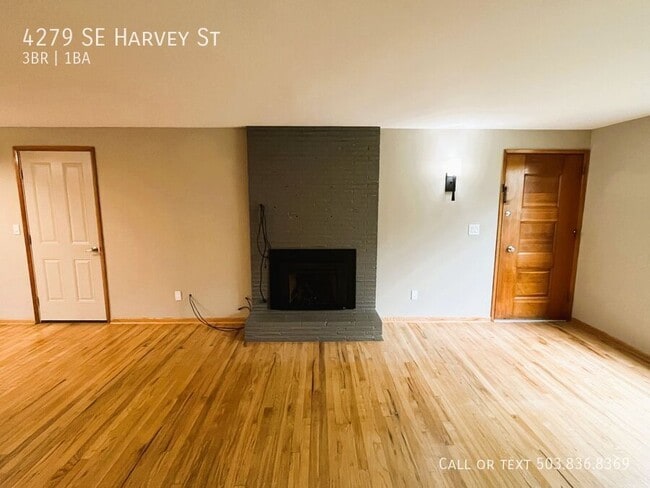 Building Photo - 4279 SE Harvey St