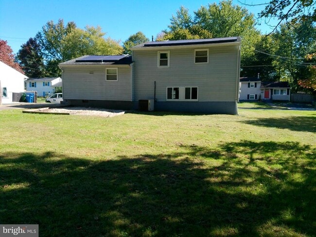 Building Photo - 444 Chestnut St