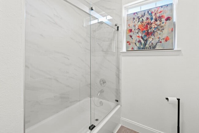 Building Photo - 1000 Stone Hill St