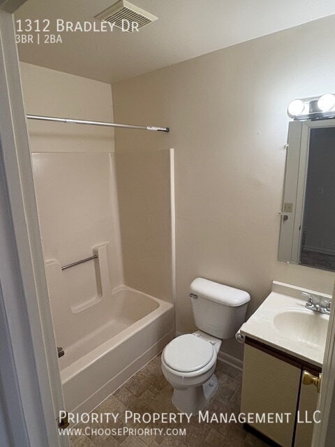 Building Photo - 1312 Bradley Dr