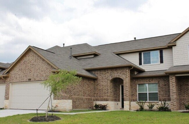 Primary Photo - 12254 Roy Mix Bohn Lane