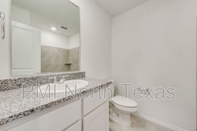Building Photo - 1524 Clairborne Ct