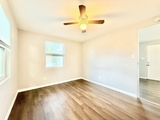 Building Photo - 4091 58th Ave N