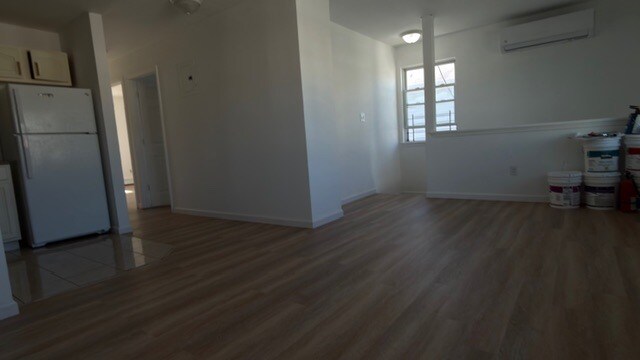 Building Photo - 6951 Almeda Ave