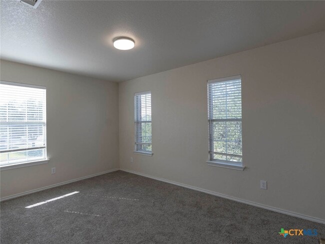 Building Photo - 424 Copper Hill Dr